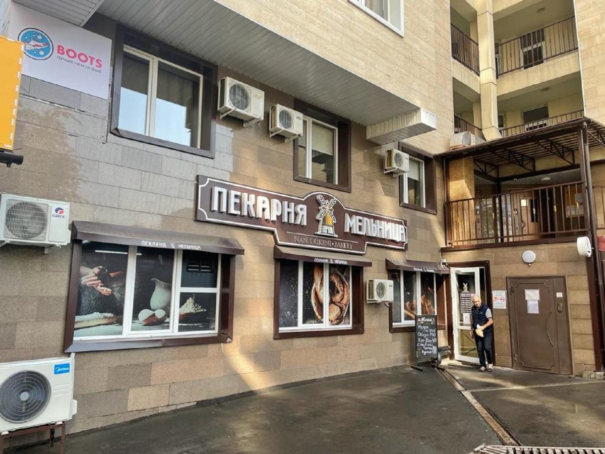דירות אלמטי Студия New York В Самом Центре Города מראה חיצוני תמונה